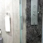 فلل التن تاج Altintac Villalari Sapanca