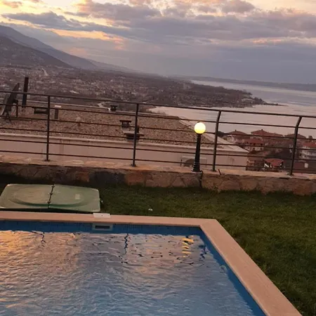 Willa فلل التن تاج Altintac Villalari *