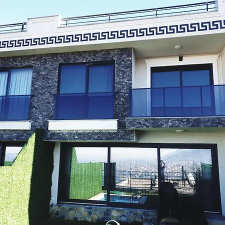 Villa فلل التن تاج Altintac Villalari